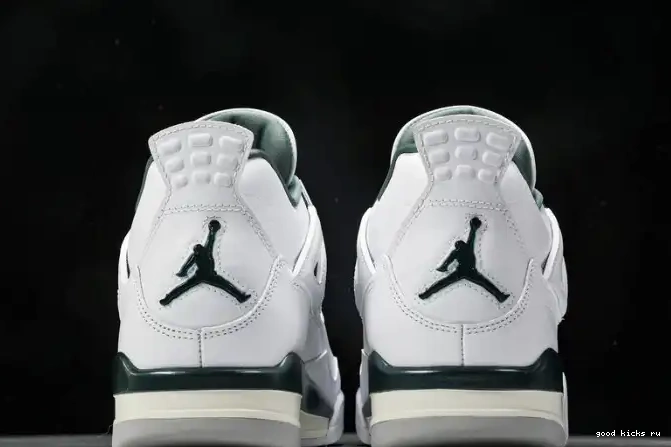 FQ8138-103 Air Green Oxidized Jordan 4 0519